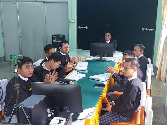 မူပိုင်ခွင့်ဥပဒေများဆိုင်ရာ သင်တန်းပို့ချခြင်း